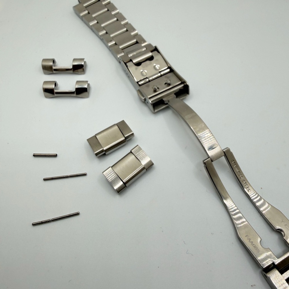 Men’s Tag Heuer Aquaracer CAY111A Quartz Mvt Chronograph Two Straps Included - Picture 12 of 13